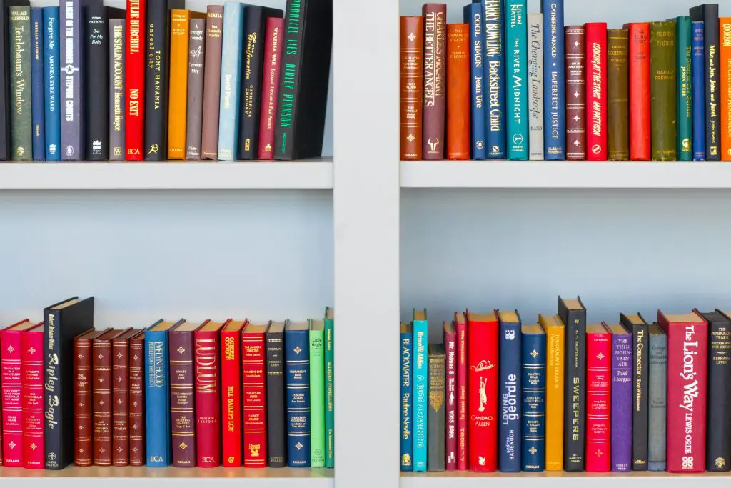 Perfect Books For Seniors And Older Adults 1 books on aging well can give you tips on health, finances and more